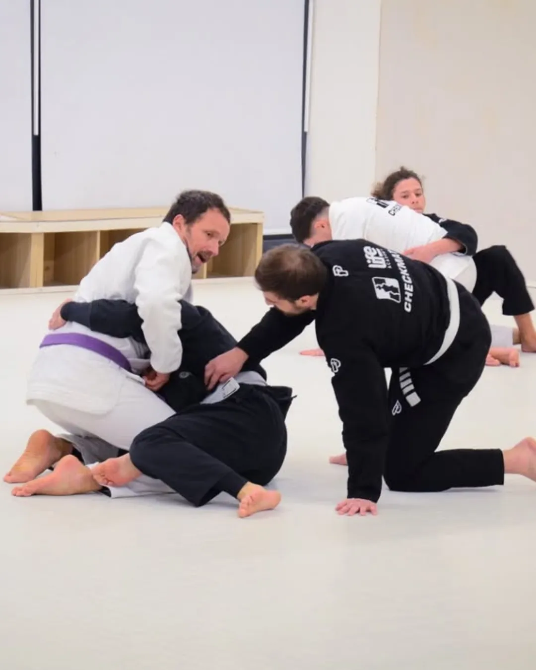 Randori en kimono au sol